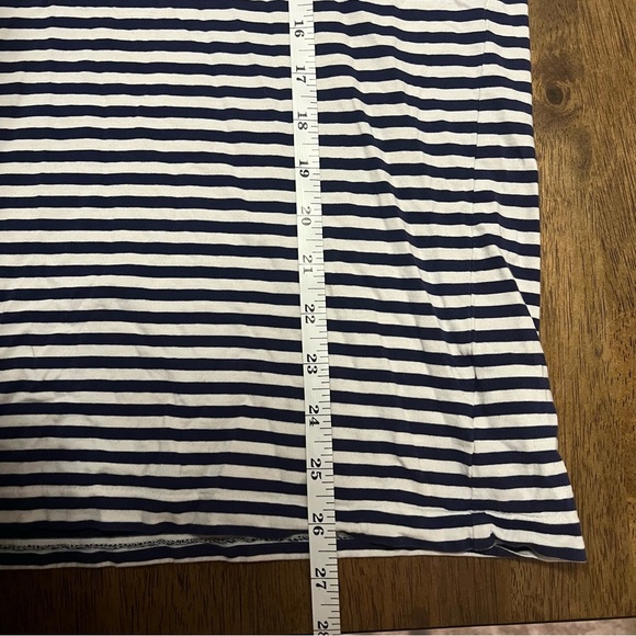 Polo Ralph Lauren Men’s Striped Navy and White T-Shirt with Red Trim Large - Picture 9 of 10